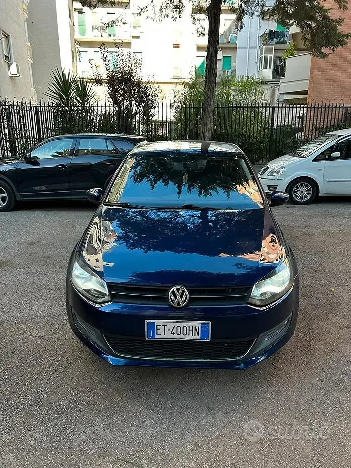 Usata VW Polo 75 CV (55 kW) 2013 Blu Berlina