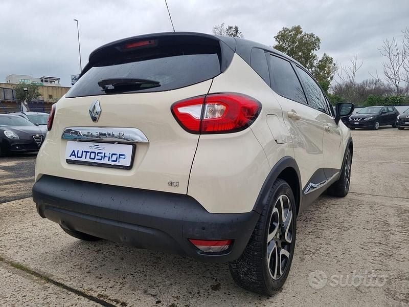 Occasion Renault Captur 90 ch (66 kW) 2014 Blanc SUV