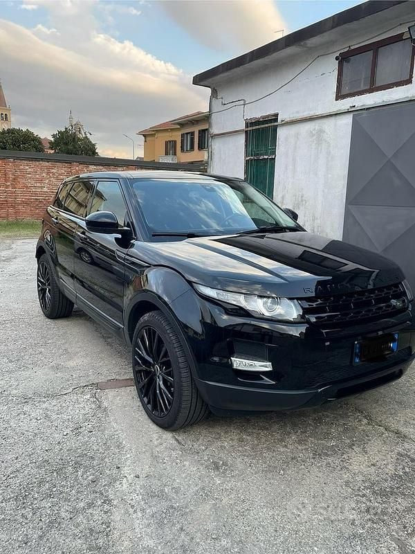 Usata Land Rover Range Rover evoque Pure 150 CV (110 kW) 2015 Nero SUV