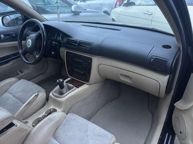 Usata VW Passat Executive 150 CV (110 kW) 2002 Nero Station wagon