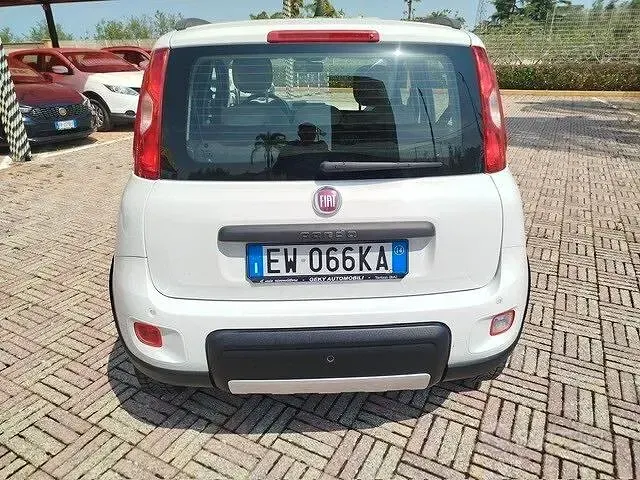Usata Fiat Panda Trekking 75 CV (55 kW) 2014 Bianco Utilitaria
