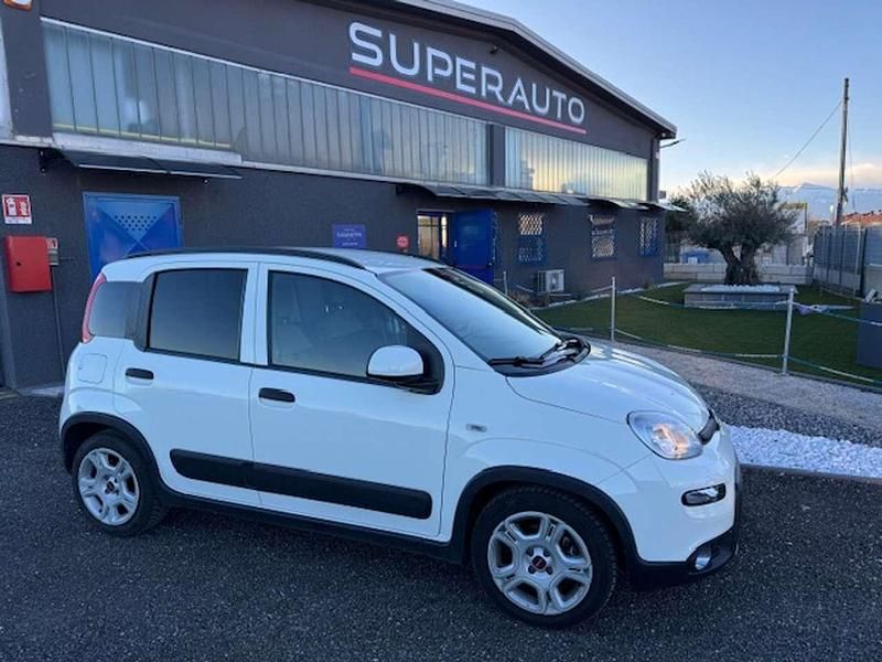 Usata Fiat Panda Cross Cross 69 CV (50 kW) 2022 Bianco Utilitaria