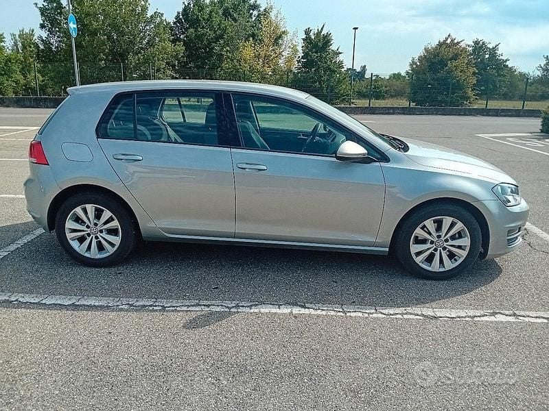 Usata VW Golf VII 110 CV (80 kW) 2013 Berlina