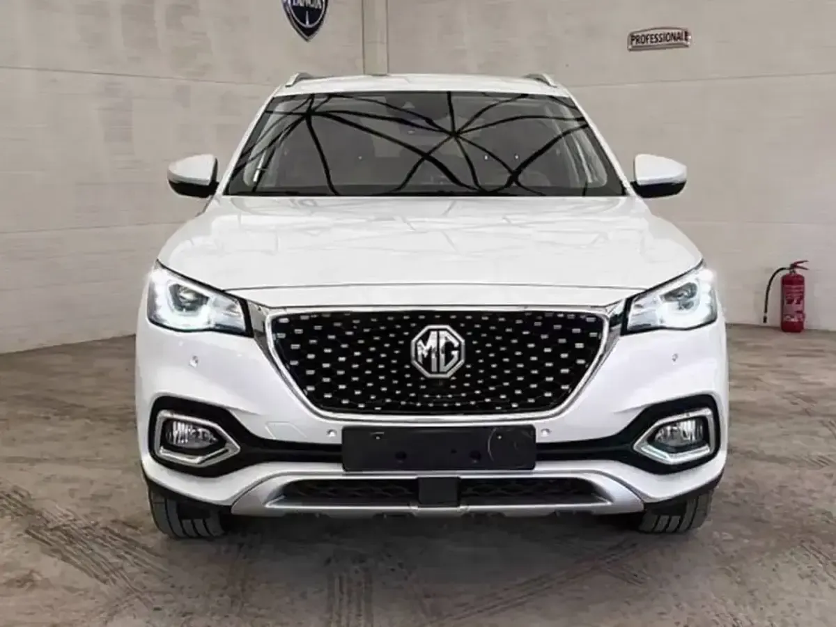 Usata MG HS Exclusive 258 CV (189 kW) 2023 Bianco SUV