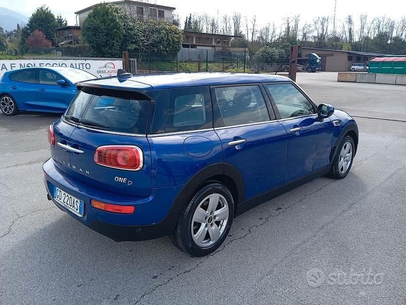 Usata Mini One D Clubman 116 CV (85 kW) 2020 Blu Station wagon