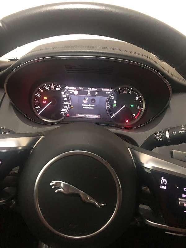 Usata Jaguar E-Pace R-Dynamic 160 CV (117 kW) 2021 SUV