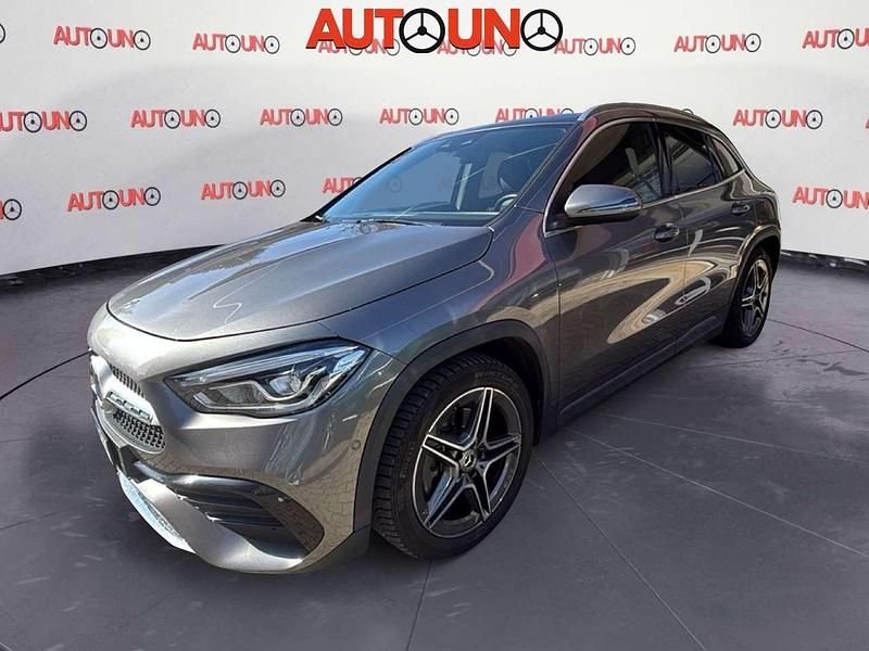 Usata Mercedes GLA250 Premium 224 CV (164 kW) 2021 Grigio SUV