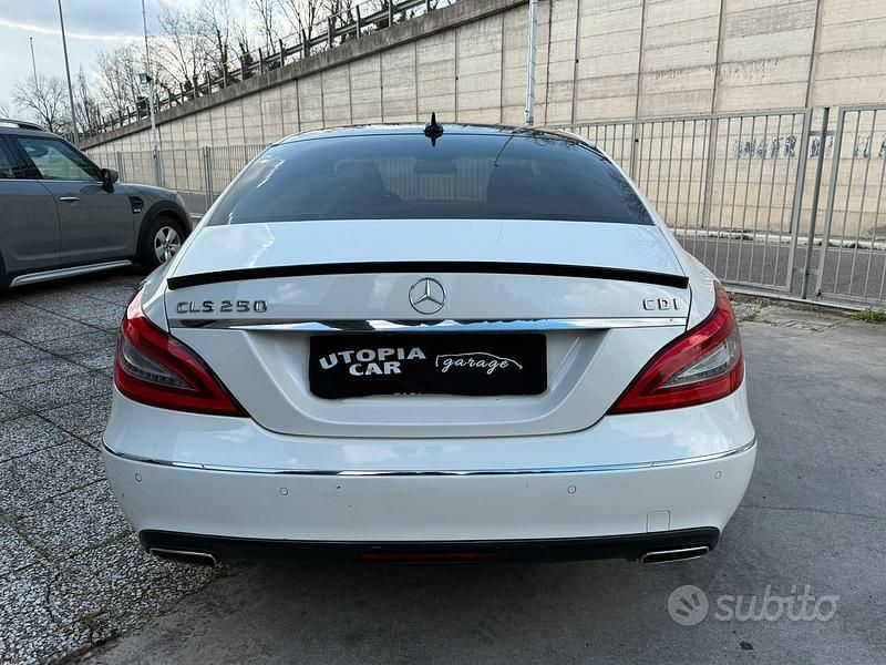 Usata Mercedes CLS250 204 CV (150 kW) 2012 Bianco Berlina