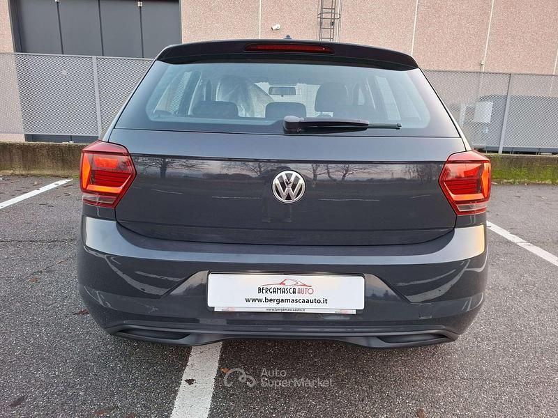 Usata VW Polo Comfortline 65 CV (47 kW) 2019 Blu/azzurro Berlina