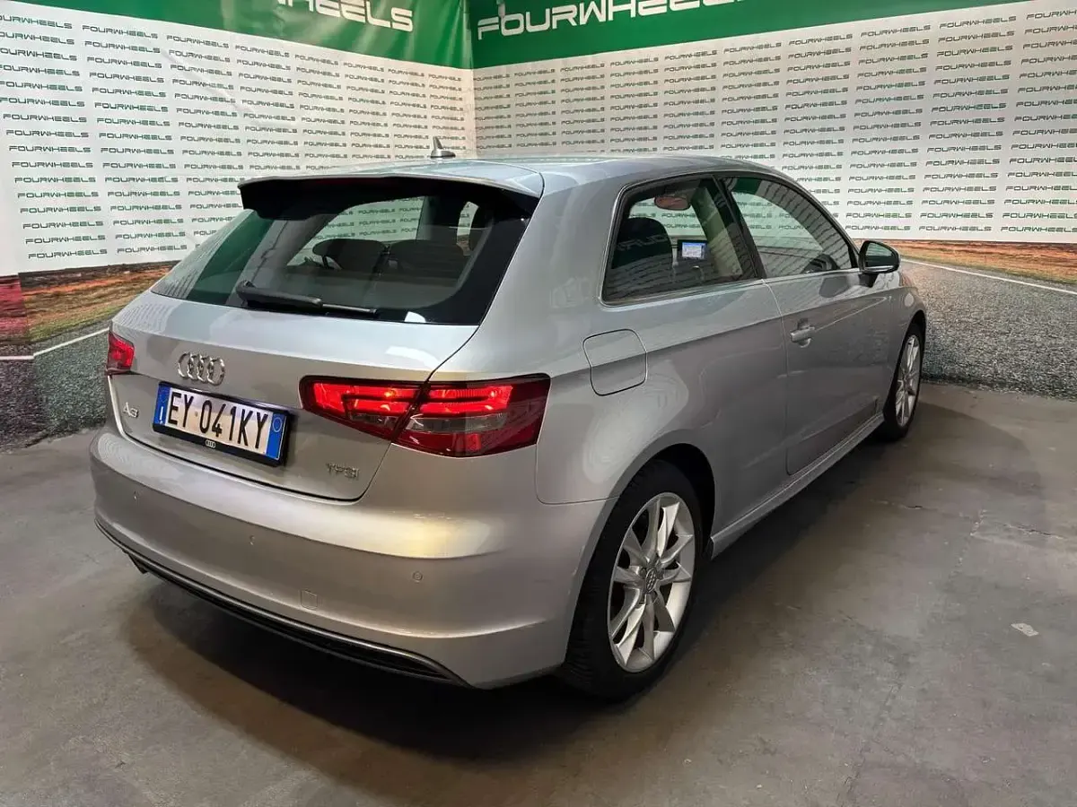 Usata Audi A3 S-Line 110 CV (80 kW) 2015 Argento Coupé