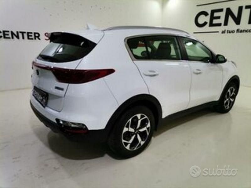 Usata Kia Sportage 136 CV (100 kW) 2021 Bianco SUV