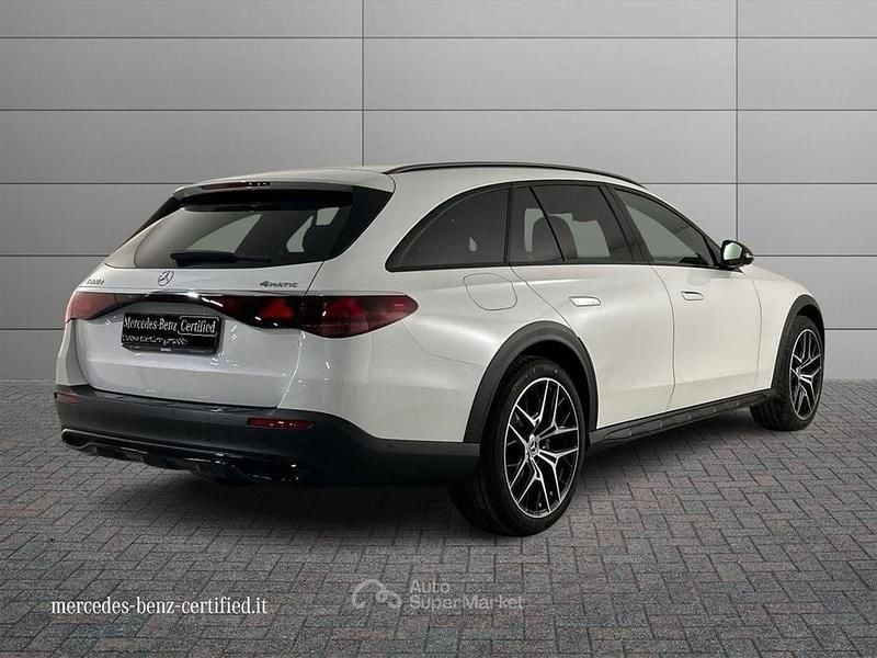 Nuova Mercedes E220 Premium 197 CV (144 kW) 2026 Bianco Station wagon
