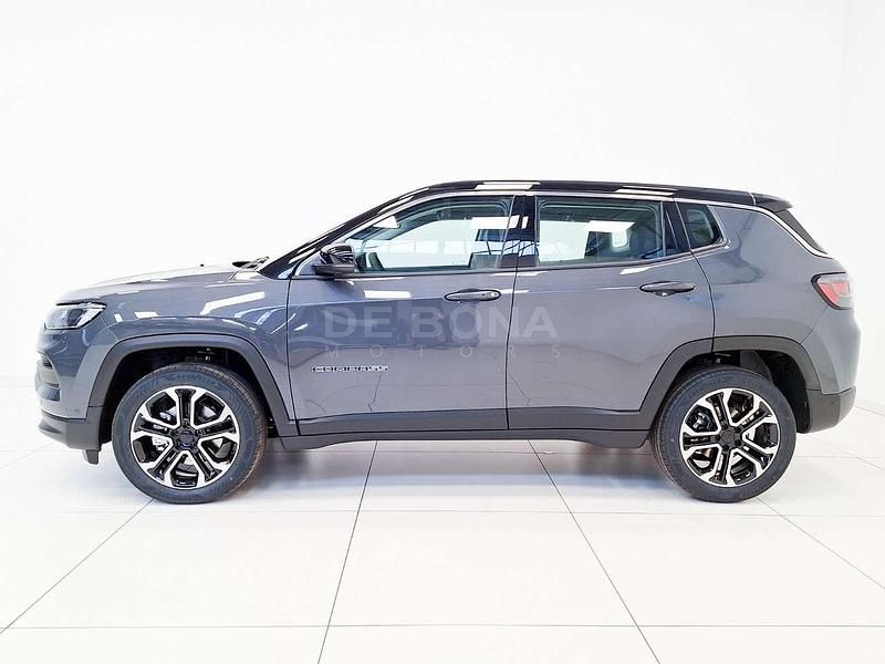 Nuova Jeep Compass Altitude 131 CV (96 kW) 2025 Graphite grey con tetto nero SUV