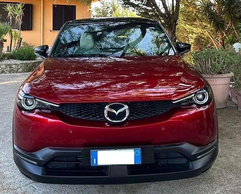 Rosso Usata 2020 Mazda MX30 Exclusive SUV | 16.900 € (Cara) - Immagine 1/4