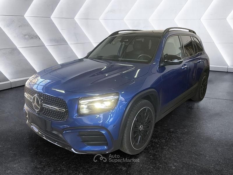 Blu/azzurro Usata 2025 Mercedes GLB200 Advanced Plus SUV | 47.500 € (Cara) - Immagine 1/4