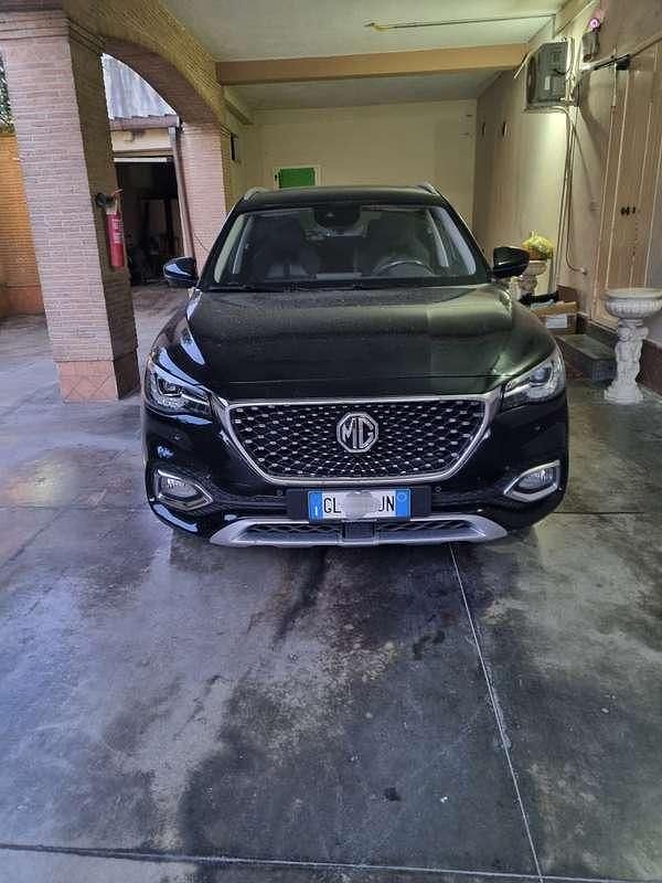 Usata MG HS Luxury 162 CV (119 kW) 2023 SUV