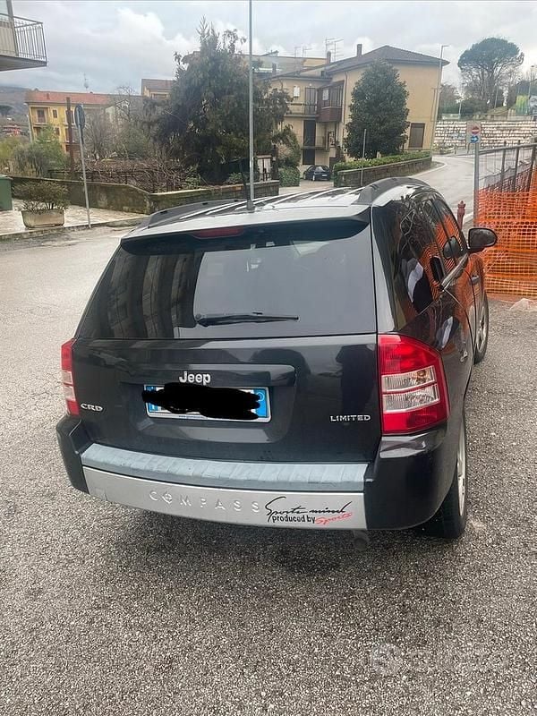 Usata Jeep Compass Limited 140 CV (102 kW) 2008 Nero SUV