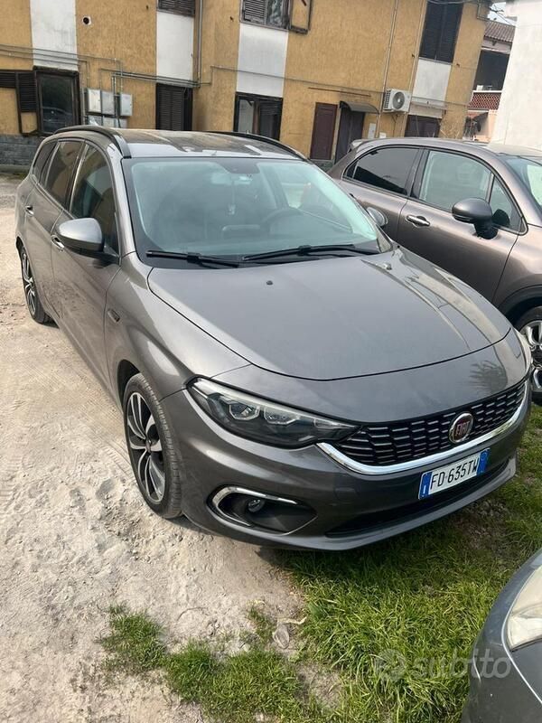 Usata Fiat Tipo 120 CV (88 kW) 2016 Station wagon