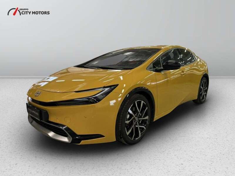 Giallo Usata 2023 Toyota Prius Lounge Due volumi | 31.900 € (Buon prezzo) - Immagine 1/4