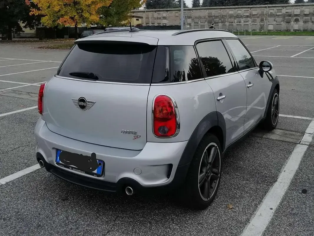 Usata Mini Countryman 143 CV (105 kW) 2013 Argento SUV