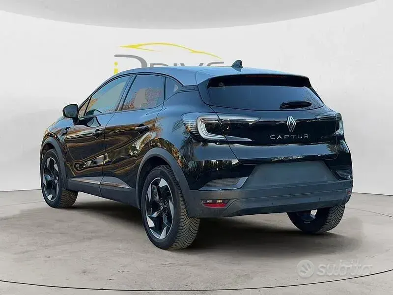 Usata Renault Captur Techno 91 CV (66 kW) 2025 Nero SUV