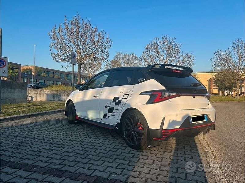 Usata Hyundai i20 N Performance 204 CV (150 kW) 2024 Bianco Utilitaria
