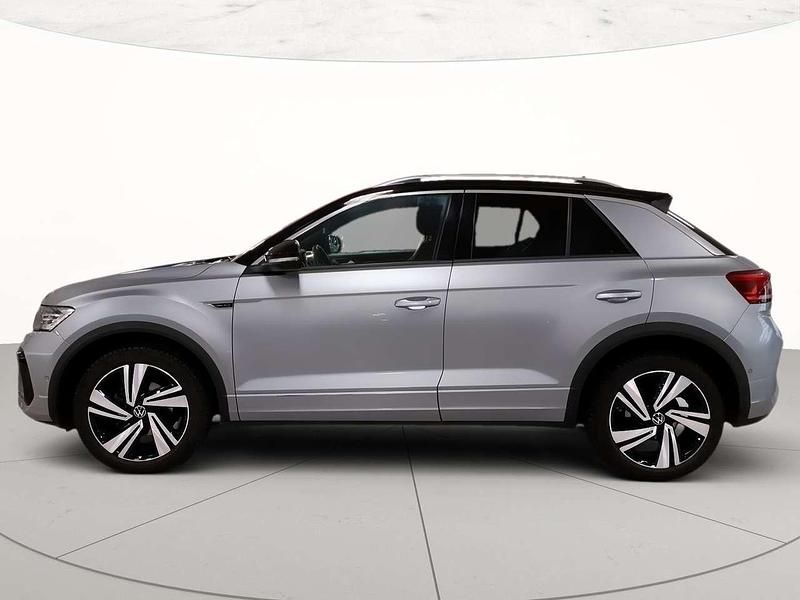 Usata VW T-Roc R-line 116 CV (85 kW) 2023 Pyrit silver metallizzato nero SUV