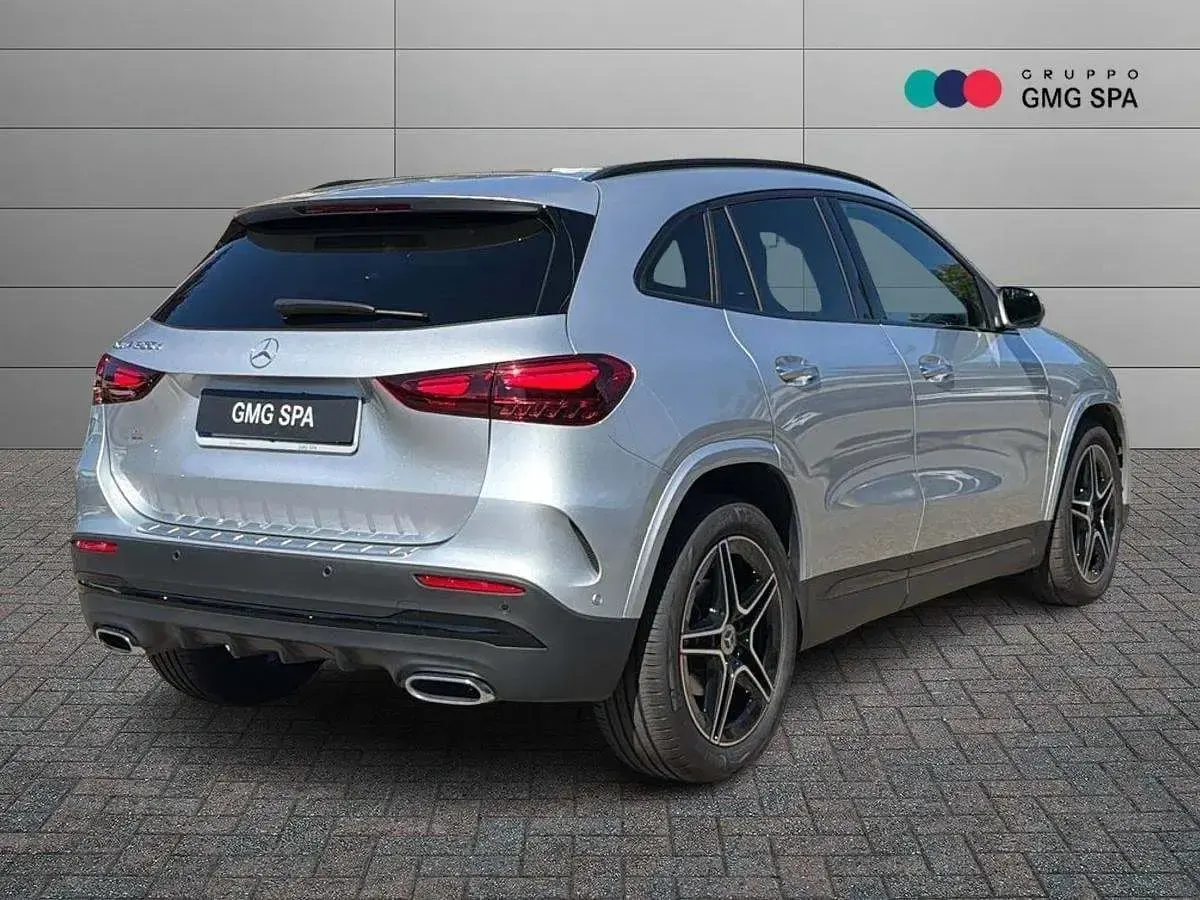 Usata Mercedes GLA200 Advanced Plus 150 CV (110 kW) 2025 Argento SUV