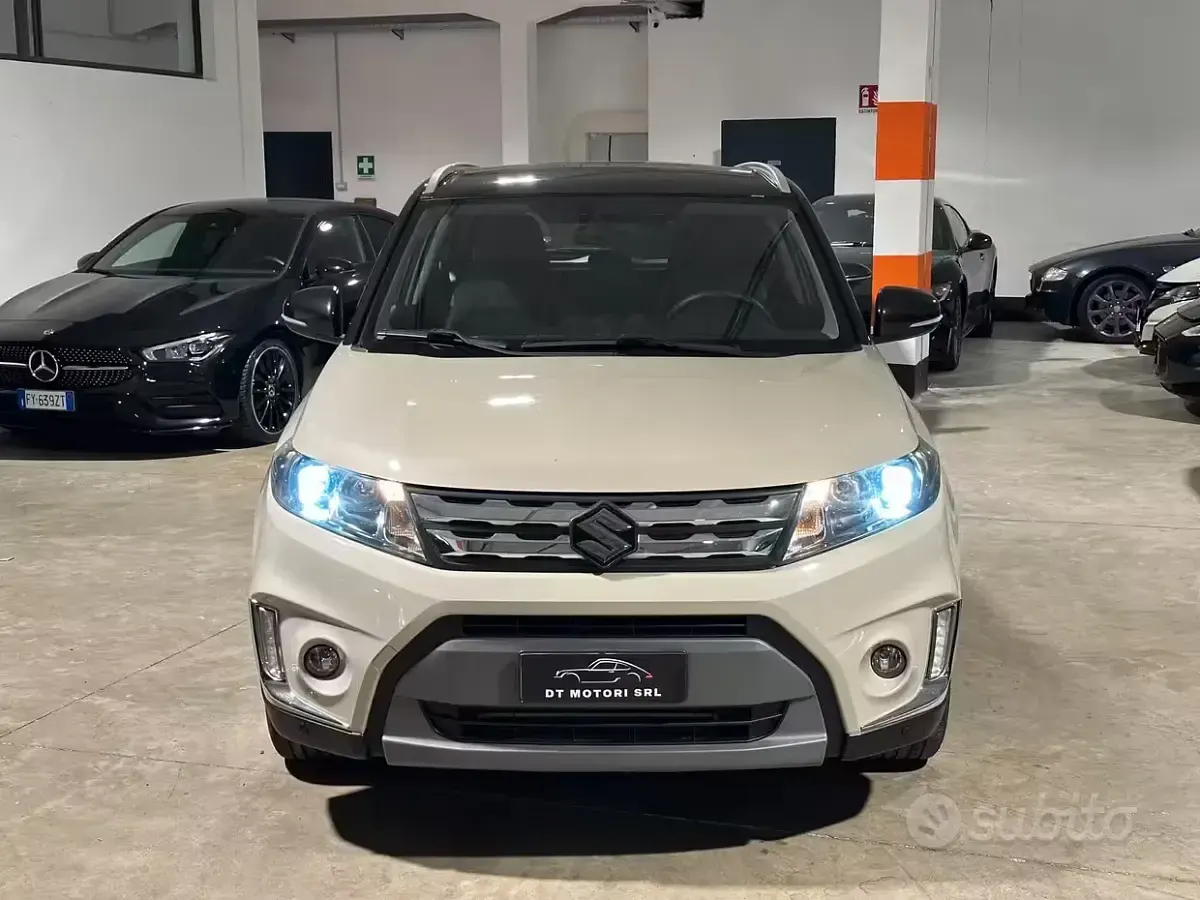 Usata Suzuki Vitara 120 CV (88 kW) 2016 Grigio SUV