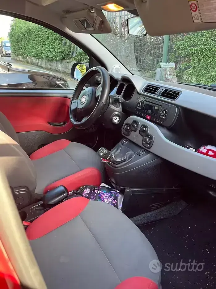 Usata Fiat Panda 69 CV (50 kW) 2012 Utilitaria