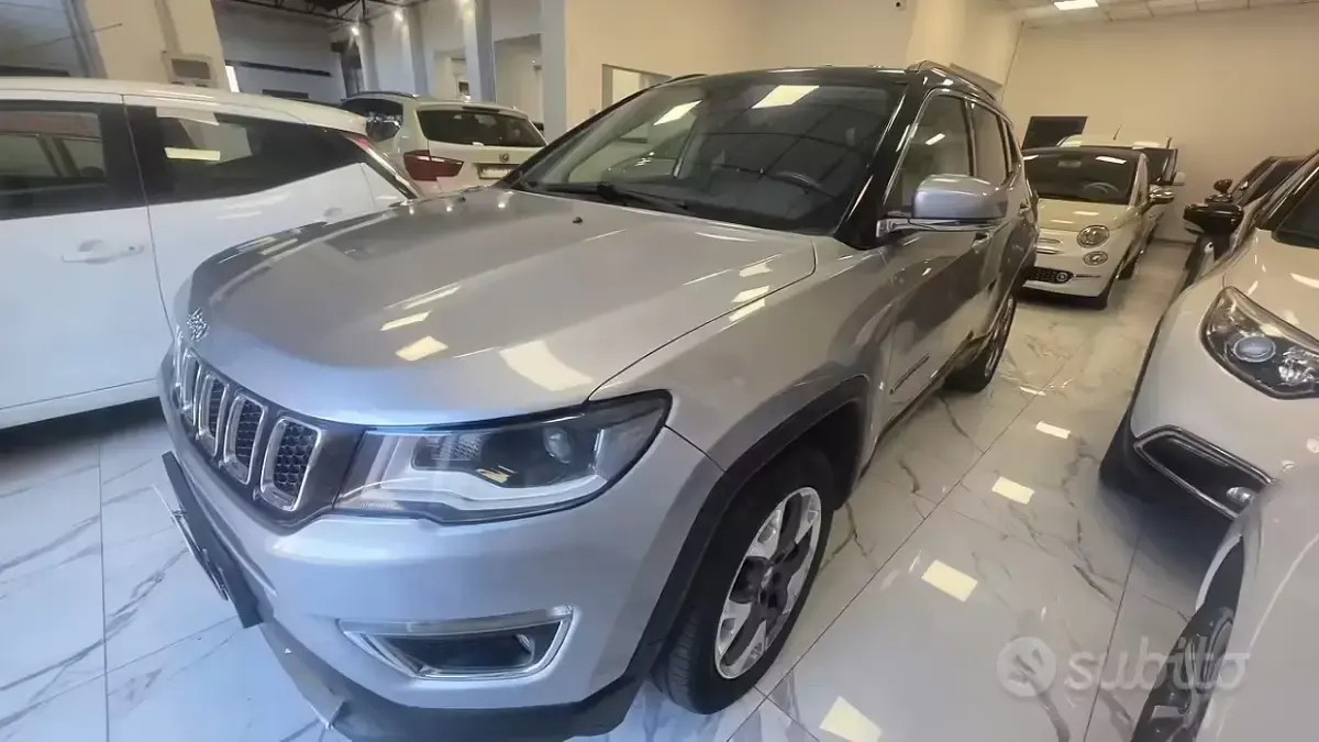Usata Jeep Compass Limited 140 CV (102 kW) 2018 Grigio SUV