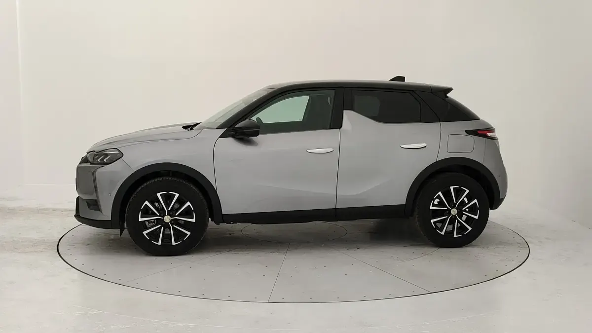 Nuova DS Automobiles DS3 Crossback 136 CV (100 kW) 2025 Grigio artense SUV