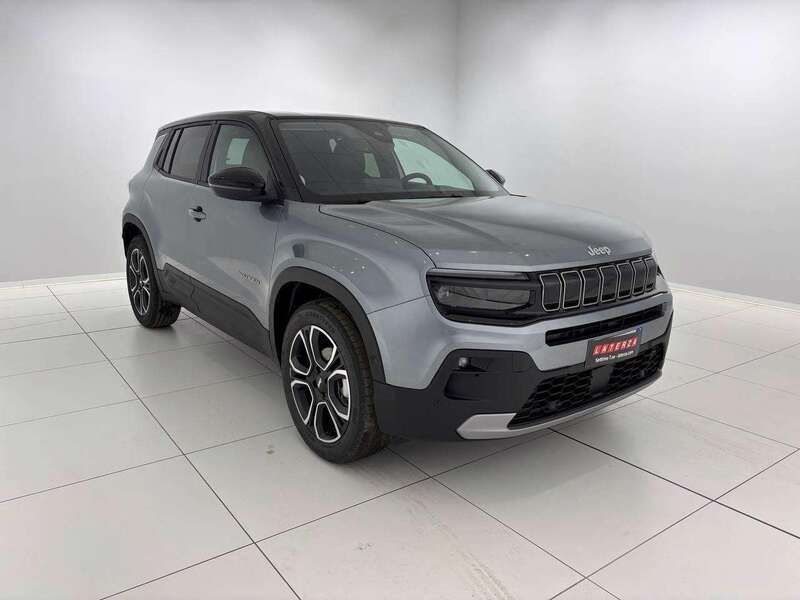 Granite tetto volcano Nuova 2025 Jeep Avenger Summit SUV | 25.900 € (Buon prezzo) - Immagine 1/4