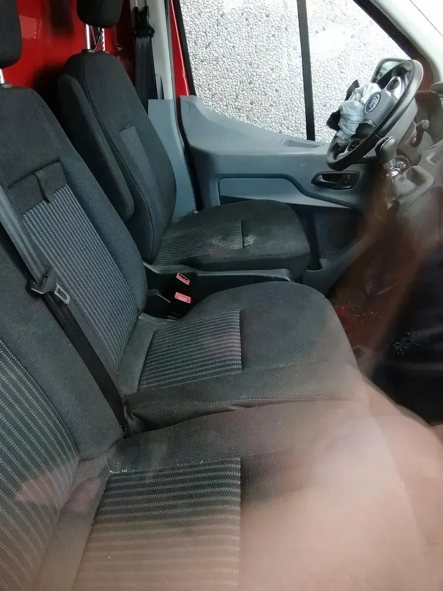 Usata Ford Transit 131 CV (96 kW) 2017 Rosso Furgone