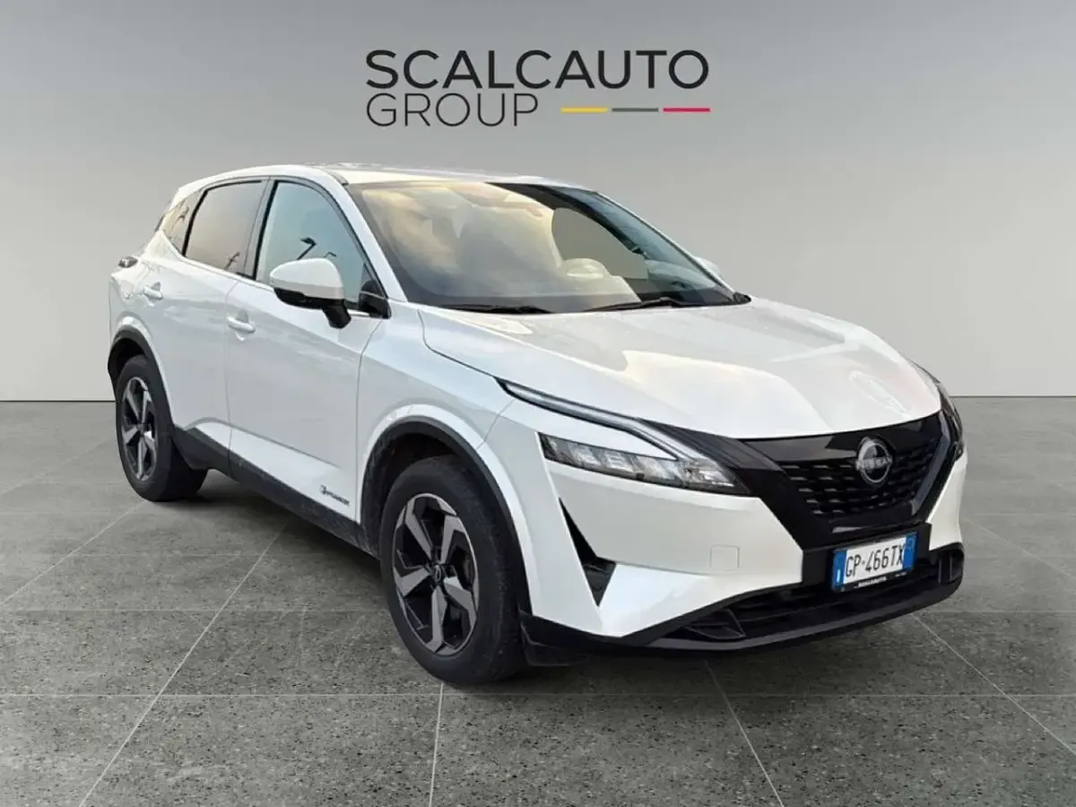 Usata Nissan Qashqai Acenta 158 CV (116 kW) 2023 Bianco SUV