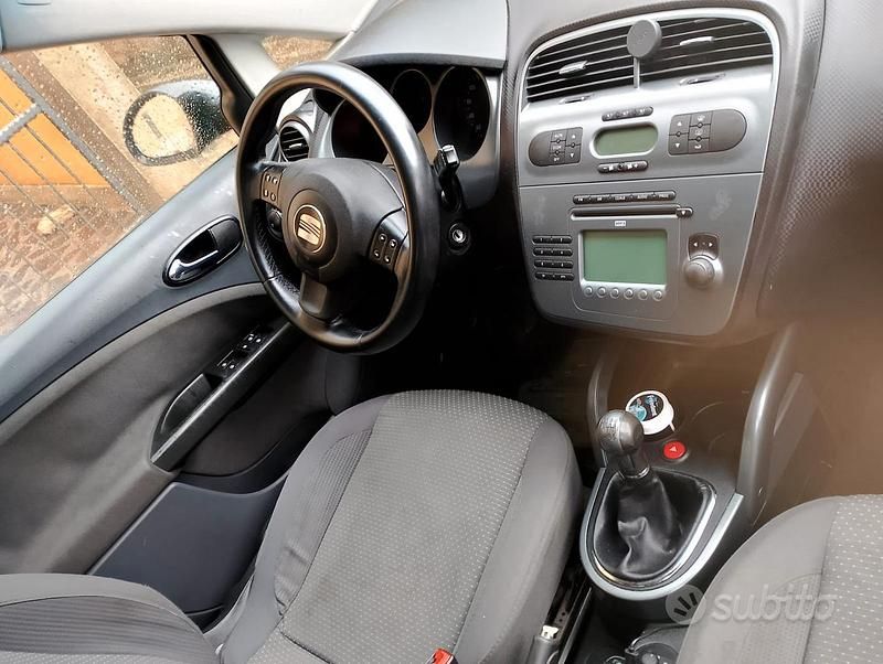 Usata Seat Altea 2007 Nero Monovolume