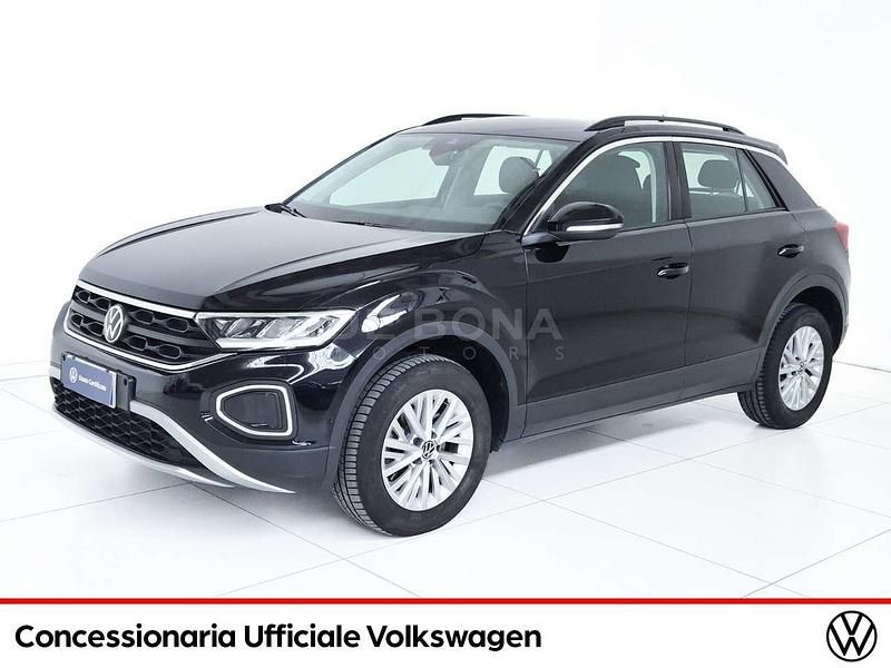 Nero perla Usata 2024 VW T-Roc Life SUV | 23.800 € (Ottimo prezzo) - Immagine 1/4