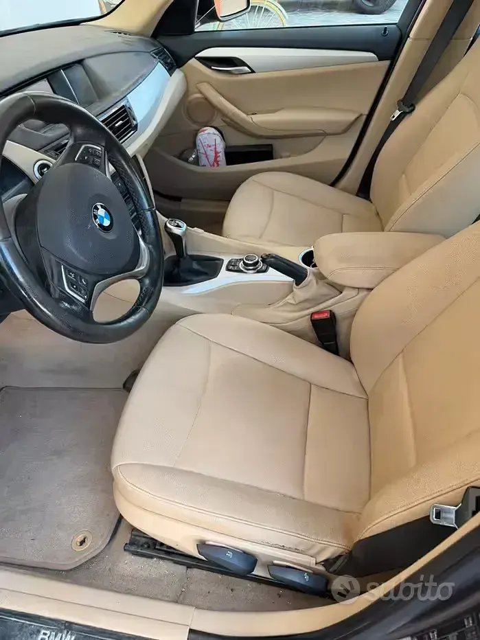 Usata BMW X1 143 CV (105 kW) 2012 Marrone SUV