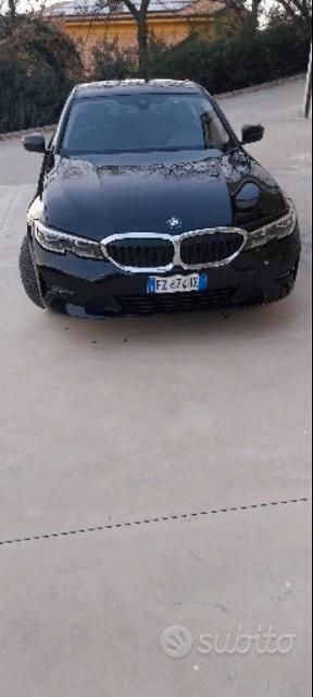 Usata BMW 318 98 CV (72 kW) 2019 Nero Berlina
