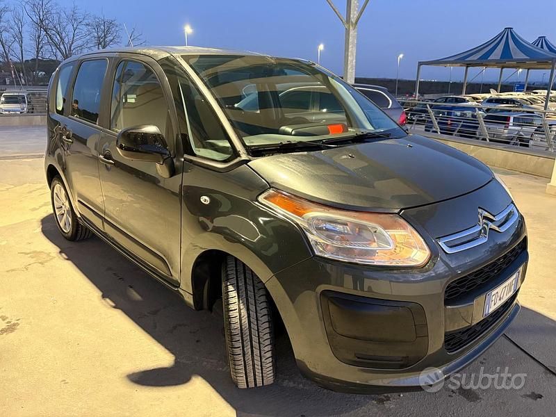 Usata Citroën C3 Picasso Live 99 CV (72 kW) 2016 Grigio Monovolume