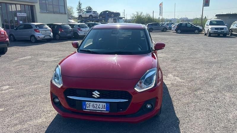 Usata Suzuki Swift 83 CV (61 kW) 2021 Rosso Utilitaria