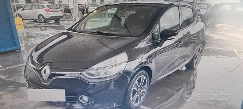 Usata Renault Clio IV Expression 75 CV (55 kW) 2014 Nero Berlina