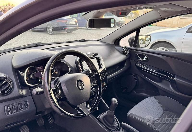 Usata Renault Clio IV 90 CV (66 kW) 2014 Grigio Berlina