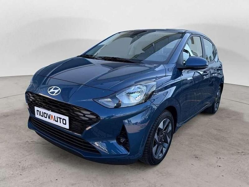 Usata Hyundai i10 63 CV (46 kW) 2024 Blu/azzurro Utilitaria