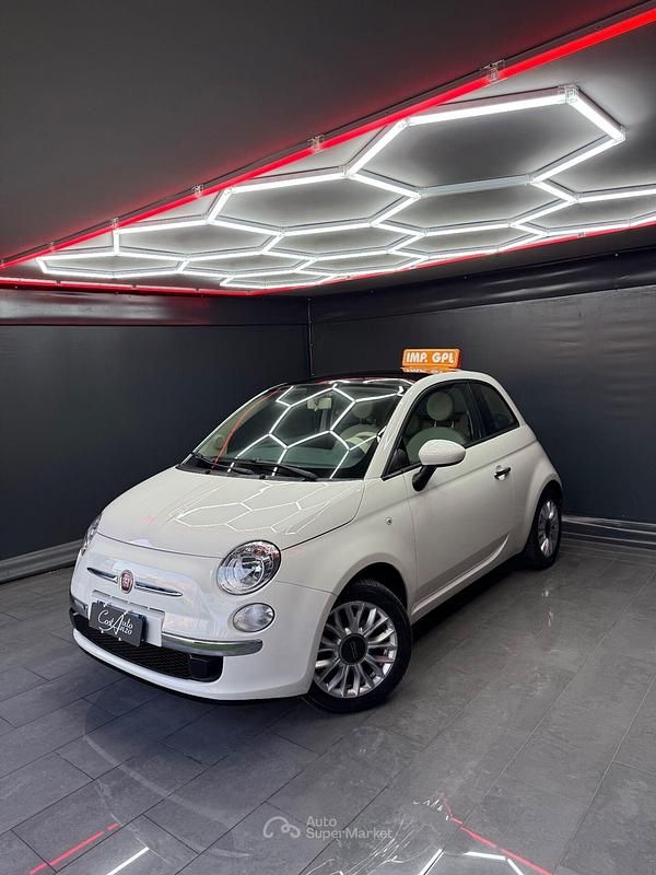 Usata Fiat 500 Lounge 69 CV (50 kW) 2015 Bianco Berlina