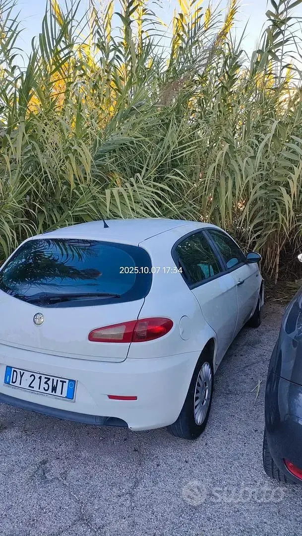 Usata Alfa Romeo 147 105 CV (77 kW) 2009 Utilitaria