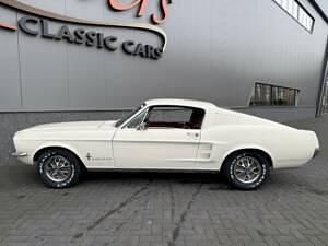 Usata Ford Mustang 324 CV (238 kW) 1967 Bianco Coupé