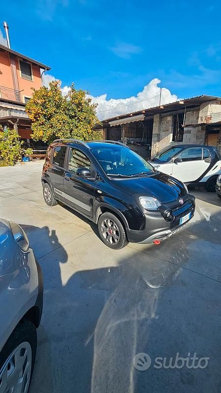 Usata Fiat Panda Cross Cross 2017 Nero Utilitaria
