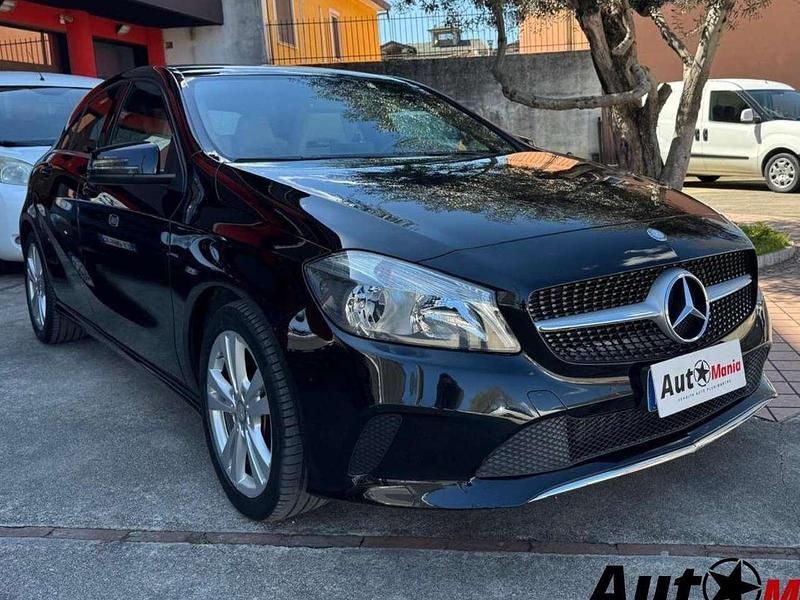 Usata Mercedes A200 136 CV (100 kW) 2016 Nero Berlina