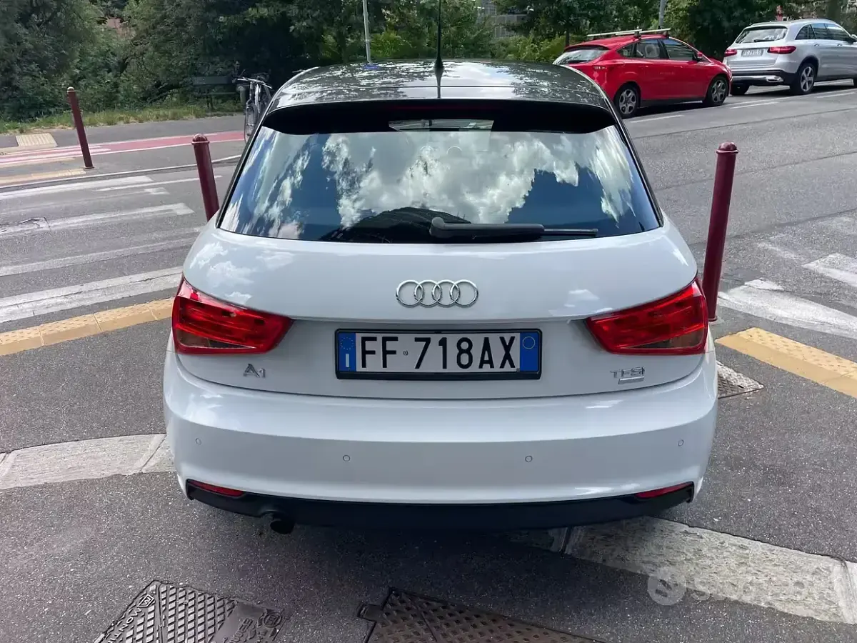 Usata Audi A1 Admired 95 CV (69 kW) 2016 Bianco Utilitaria